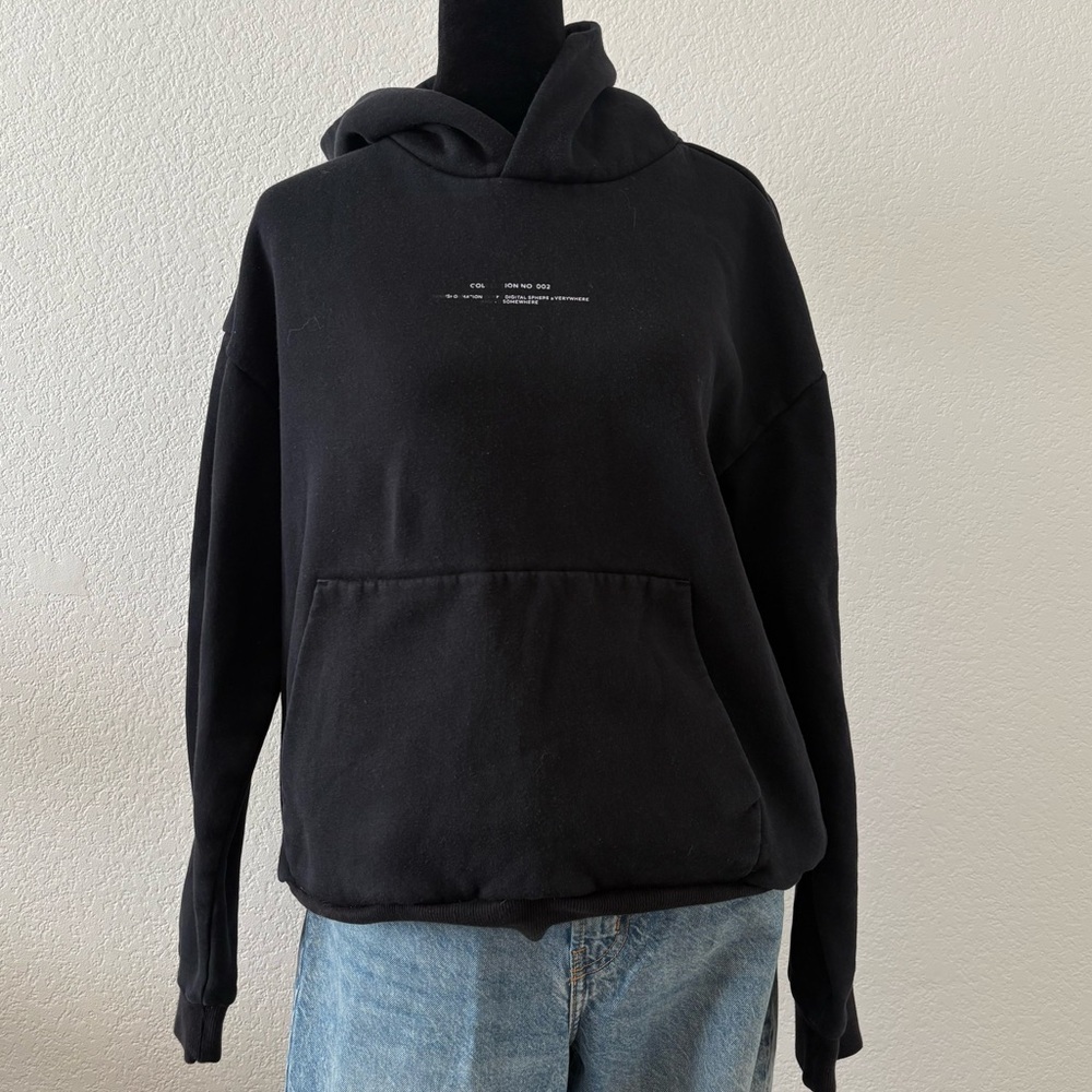 H&M Black Relaxed Fit Hoodie